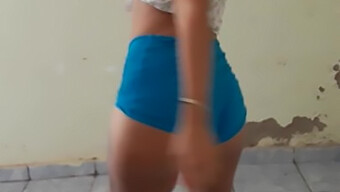 Uma Dança Sensual De Uma Latina Sexy